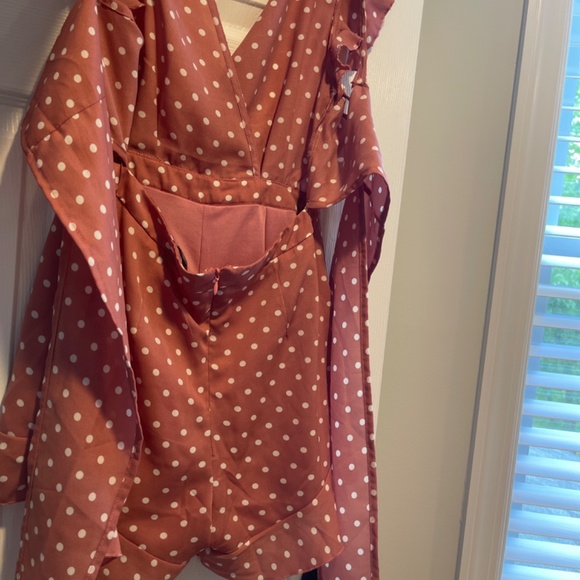 Romper - Picture 2 of 2